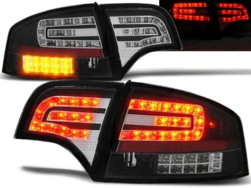 Paire de feux arrière Audi A4 B7 berline de 11/ 2004 a 03/2008 LED noir
